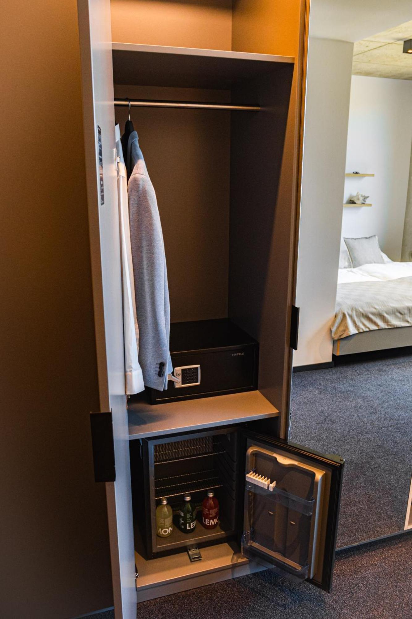Hotel Am Campus Mönchengladbach Esterno foto
